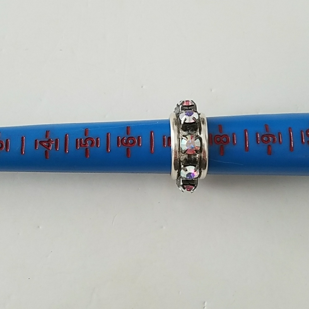 GASOLINE GLAMOUR RHINESTONE BAND RING - Picture 4 of 4
